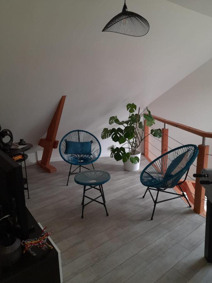 Chambre Dans Un Ecrin De Verdure Angrie 外观 照片